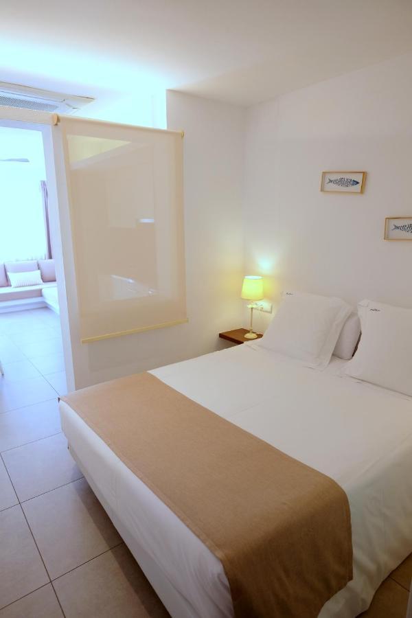 Hotel Calina Cadaques Bagian luar foto