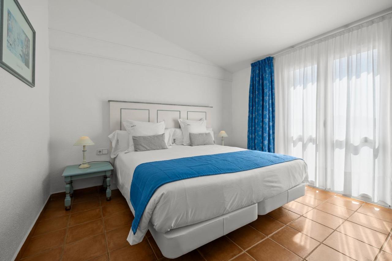 Hotel Calina Cadaques Bagian luar foto