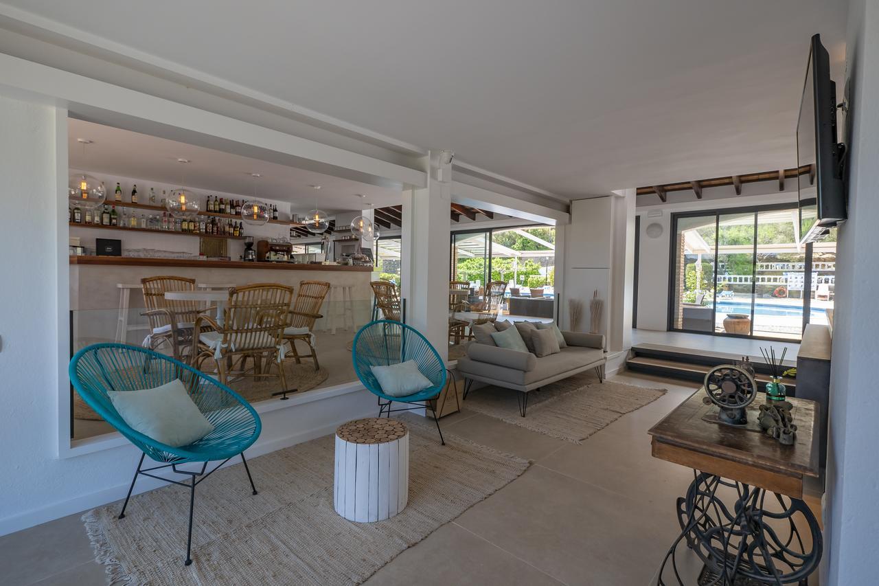 Hotel Calina Cadaques Bagian luar foto